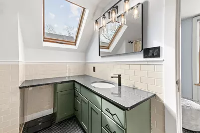 2555 N Pierce St, Milwaukee, WI 53212 - Photo 27