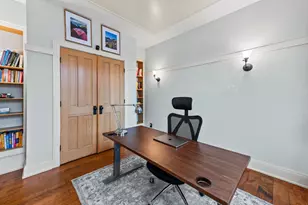 2555 N Pierce St, Milwaukee, WI 53212 - Photo 5