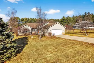 N7351 Ptarmigan Dr, Wyocena, WI 53954 - Photo 3
