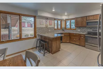 2802  31st St, La Crosse, WI 54601 - Photo 15