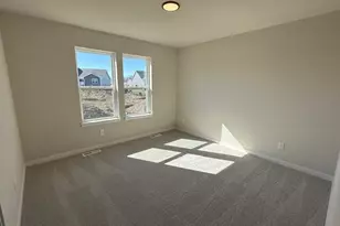 N162W21835 Poppy Rd, Jackson, WI 53037 - Photo 15