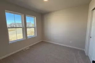 N162W21835 Poppy Rd, Jackson, WI 53037 - Photo 5