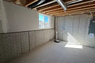 N162W21835 Poppy Rd, Jackson, WI 53037 - Photo 17