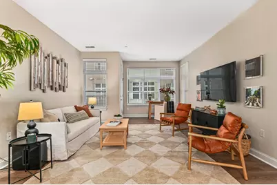 1905 N Water St #207, Milwaukee, WI 53202 - Photo 7