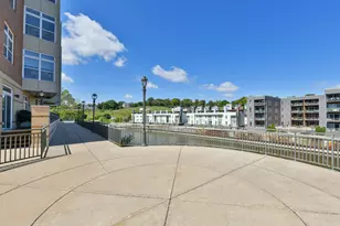 1905 N Water St, Milwaukee, WI 53202 - Photo 31