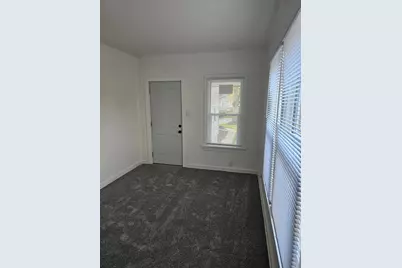 1620  Madison St, Manitowoc, WI 54220 - Photo 5