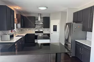 3839 Blossom Dr, Racine, WI 53406 - Photo 7