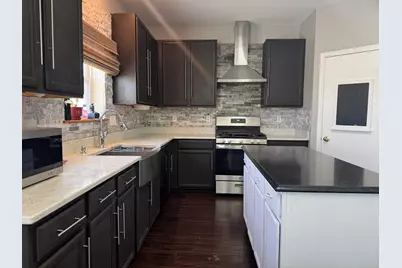 3839  Blossom Dr, Racine, WI 53406 - Photo 3