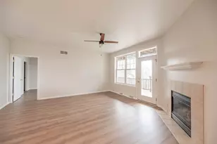 1203 Woodbury Common, Waukesha, WI 53189 - Photo 7