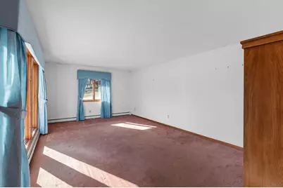 1015  Hillside Dr, Kewaskum, WI 53040 - Photo 5