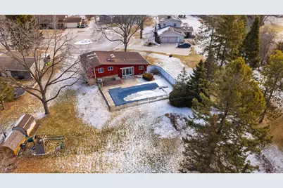 1015  Hillside Dr, Kewaskum, WI 53040 - Photo 3