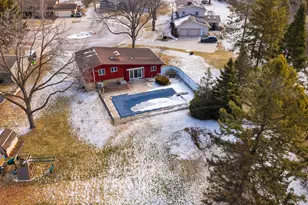 1015 Hillside Dr, Kewaskum, WI 53040 - Photo 3