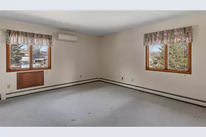 1015  Hillside Dr, Kewaskum, WI 53040 - Photo 11