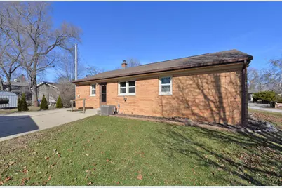 2613  Indian Trl, Racine, WI 53402 - Photo 31