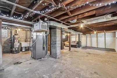 4836 W Wells St, Milwaukee, WI 53208 - Photo 35