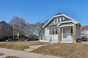 4836 W Wells St, Milwaukee, WI 53208 - Photo 45