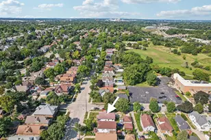 4836 W Wells St, Milwaukee, WI 53208 - Photo 49