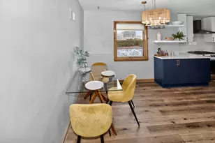 10708 W York Pl, Wauwatosa, WI 53222 - Photo 5