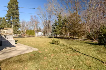 244  Edwards St, Dousman, WI 53118 - Photo 29