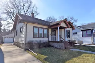 2211 Rupert Blvd, Racine, WI 53405 - Photo 1