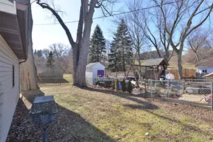 2211 Rupert Blvd, Racine, WI 53405 - Photo 5