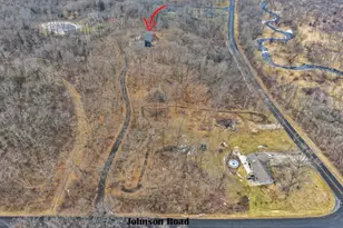 N6095 Johnson Rd, Spring Prairie, WI 53105 - Photo 15