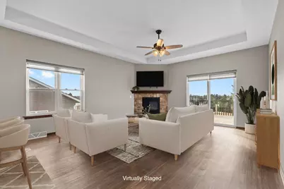 241  Silver Fox Dr, Kewaskum, WI 53040 - Photo 21