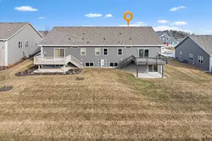 241 Silver Fox Dr, Kewaskum, WI 53040 - Photo 31