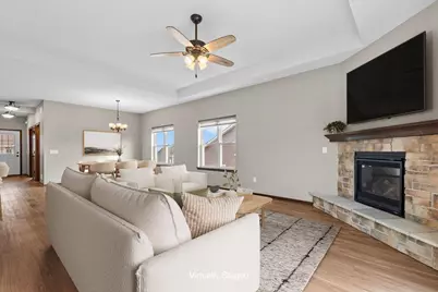 241  Silver Fox Dr, Kewaskum, WI 53040 - Photo 23