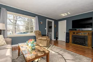 217 Fremont St, Watertown, WI 53098 - Photo 5