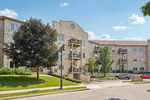 N51W34861 Wisconsin Ave, Oconomowoc, WI 53069 - Photo 5