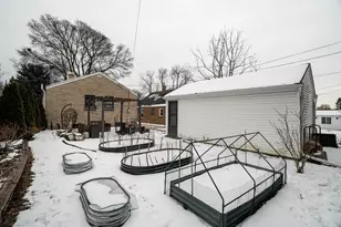 4481 S Taylor Ave, Milwaukee, WI 53207 - Photo 23