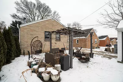 4481 S Taylor Ave, Milwaukee, WI 53207 - Photo 27