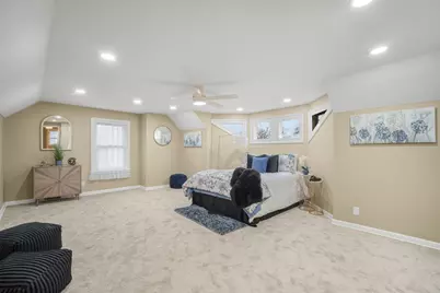 2020  Menomonee River Pkwy, Wauwatosa, WI 53226 - Photo 19