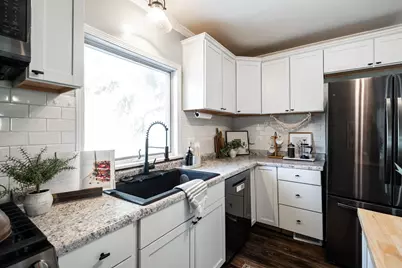 4400 W Parkland Ave, Brown Deer, WI 53223 - Photo 13