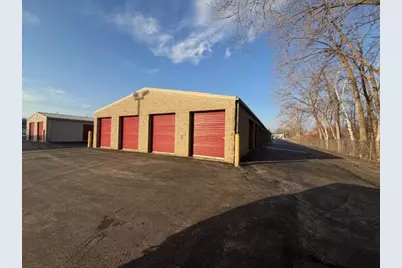 7923  Sheridan Rd, Kenosha, WI 53143 - Photo 5