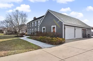 S21W27865 Kame Terrace, Waukesha, WI 53188 - Photo 49