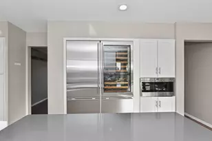 S21W27865 Kame Terrace, Waukesha, WI 53188 - Photo 9