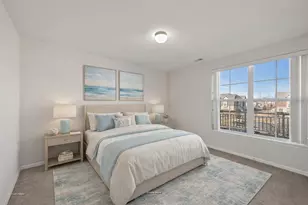 3872 S Lake Dr, Saint Francis, WI 53235 - Photo 7