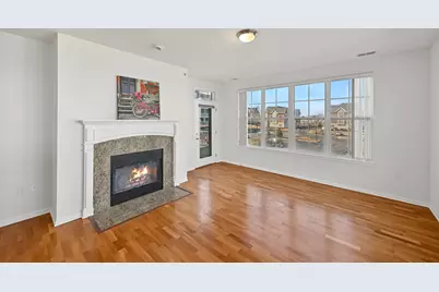 3872 S Lake Dr #209, Saint Francis, WI 53235 - Photo 27