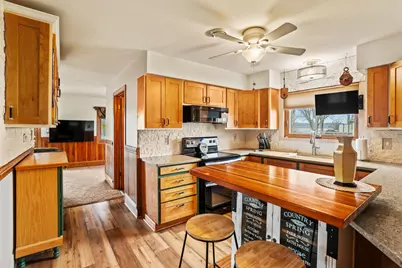 8508  Fox River Rd, Racine, WI 53185 - Photo 17