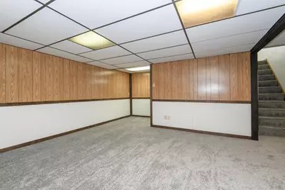 5300 W Euclid Ave, Milwaukee, WI 53219 - Photo 33