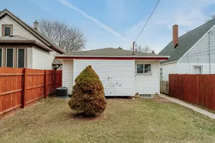 2863 S 34th St, Milwaukee, WI 53215 - Photo 27