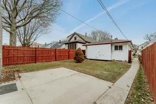 2863 S 34th St, Milwaukee, WI 53215 - Photo 25