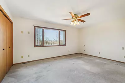 400  Country Club Dr, Lake Geneva, WI 53147 - Photo 19