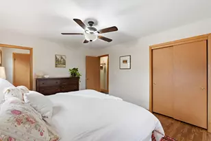 N75W7085 Linden St, Cedarburg, WI 53012 - Photo 17