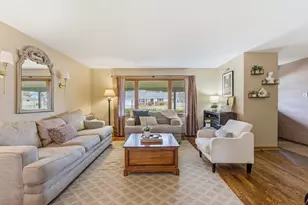 N75W7085 Linden St, Cedarburg, WI 53012 - Photo 7