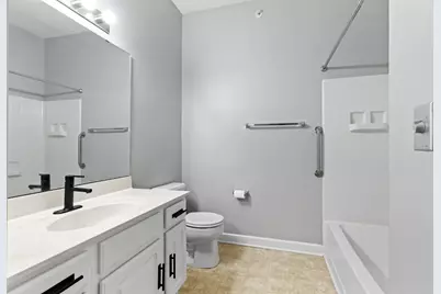 2720  Northview Rd #30, Waukesha, WI 53188 - Photo 9