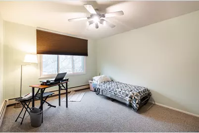 2025 E Greenwich Ave #219, Milwaukee, WI 53211 - Photo 17