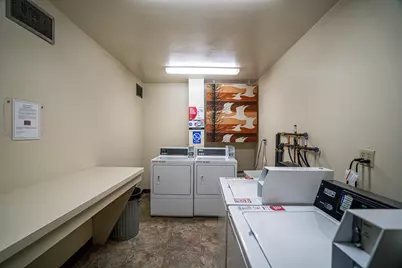 2025 E Greenwich Ave #219, Milwaukee, WI 53211 - Photo 19